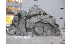 寧夏水泥假山廠家 軍藝雕塑引領(lǐng)水泥假山假樹(shù)批發(fā)新潮流